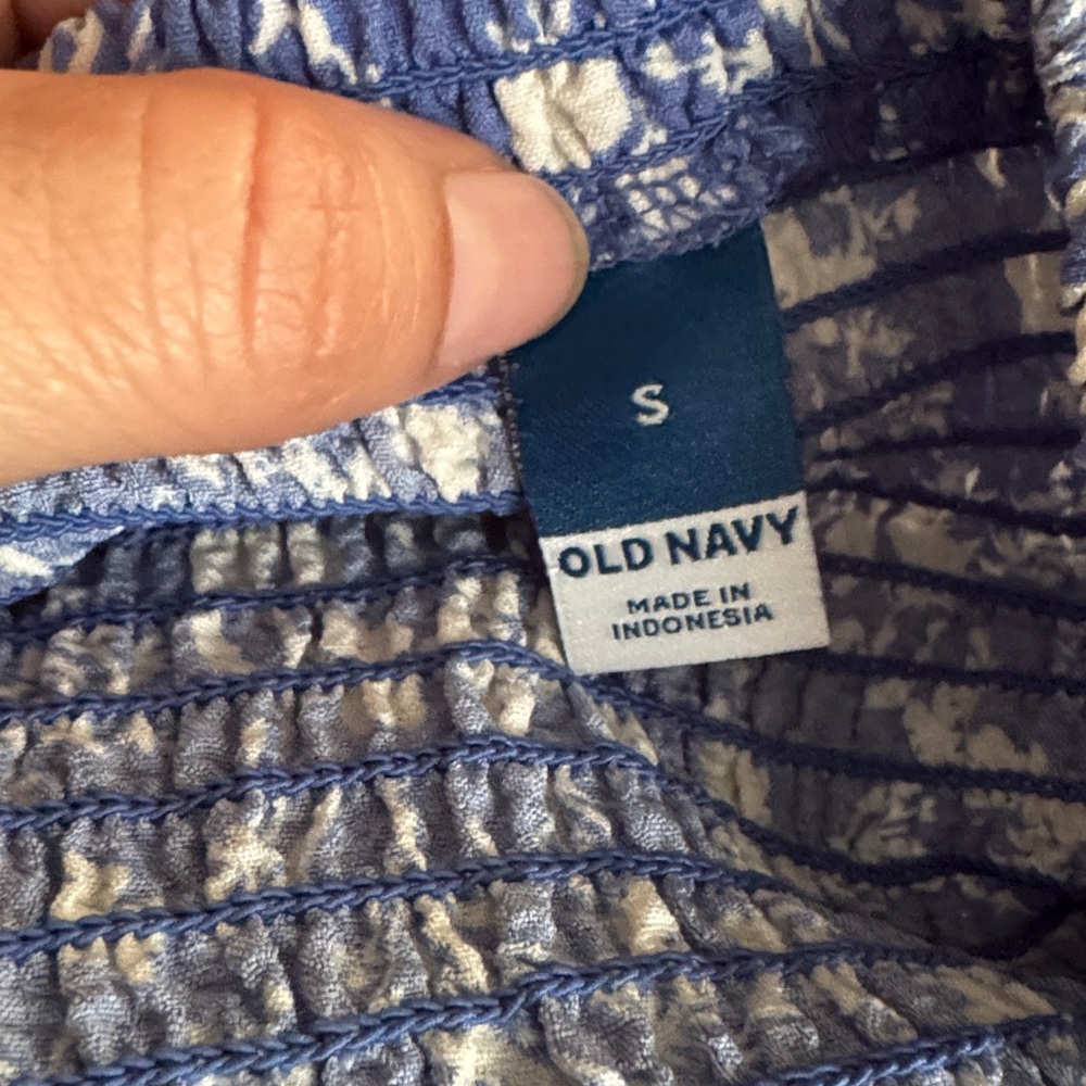 OLD NAVY | Blue and White Floral Cropped Shoulder Tie Top Size S - Picture 5 of 5